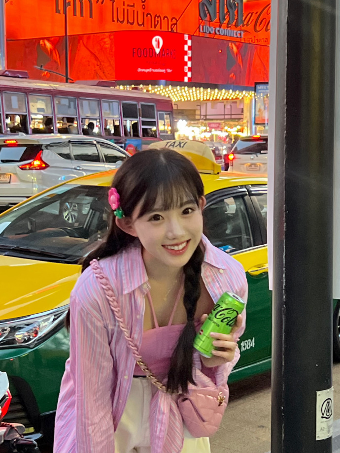 药屋少女的呢喃